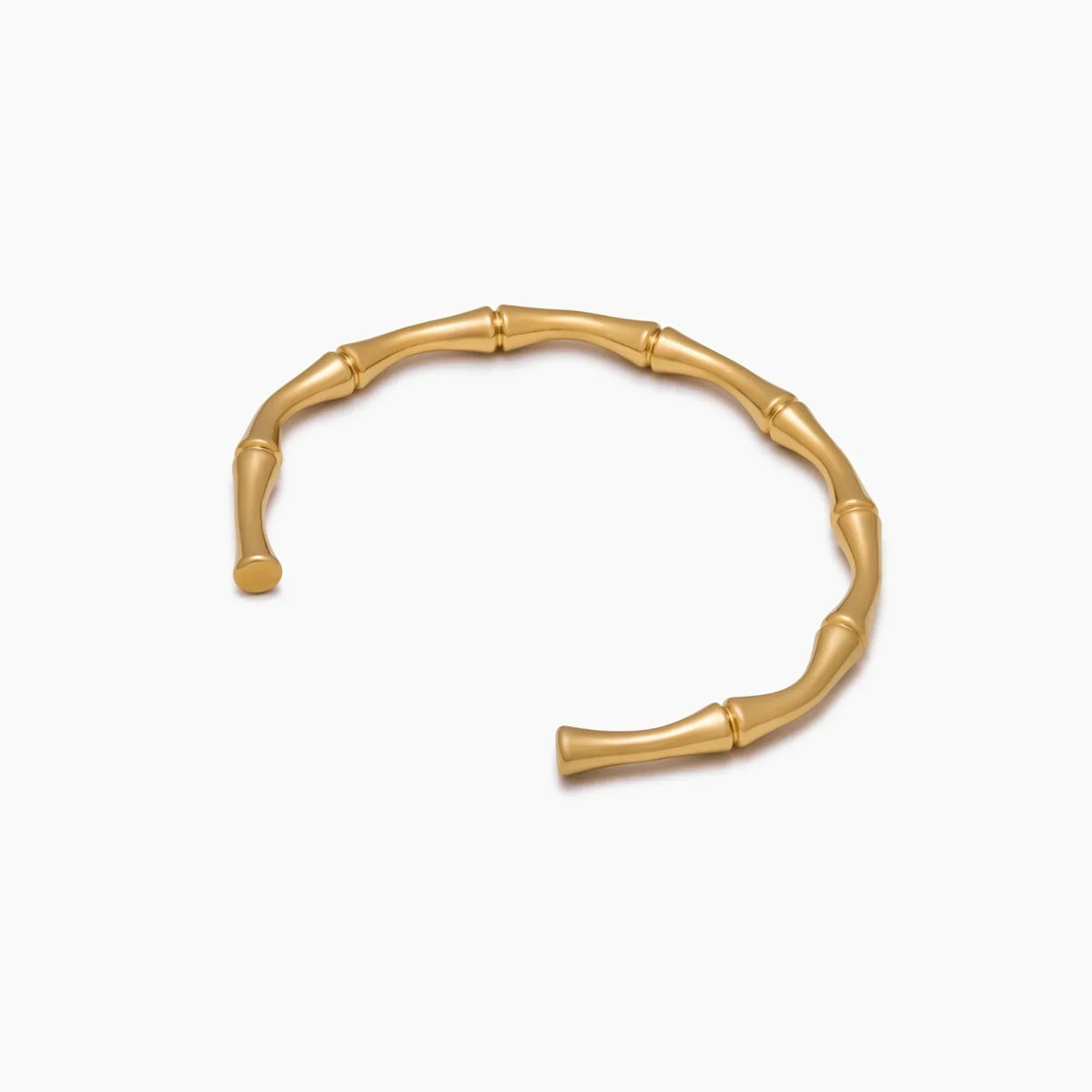 18K gold bamboo cuff bracelet detail — Olivia Jewelry